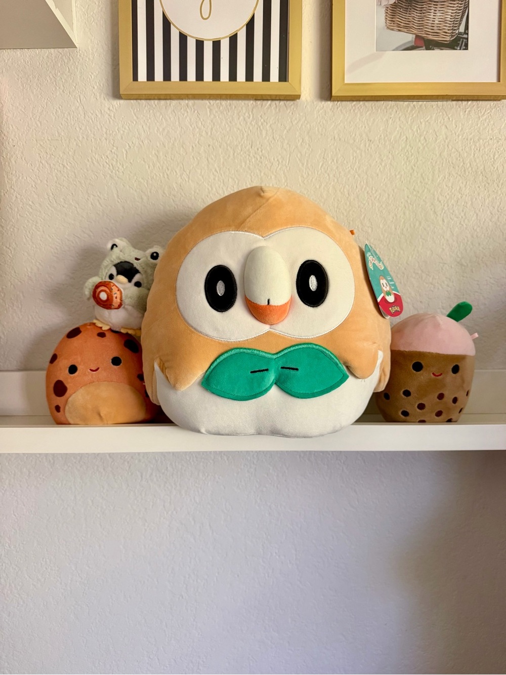 Set of 4 plushy items! Pokémon Rowlet, a Cookie, Boba and Penguin Bag Charm
